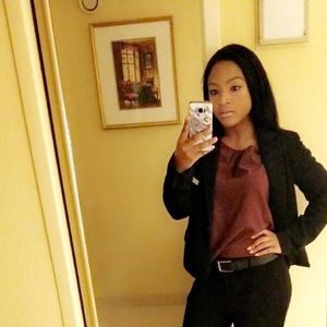 Meet your Posher, Talisha